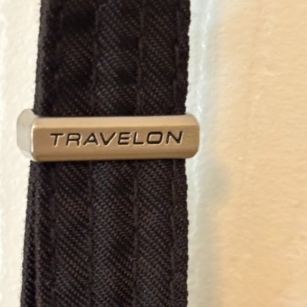 Travelon exclusive edition anti-theft Signature Quilted E/W Slim Bag - Picture 11 of 15